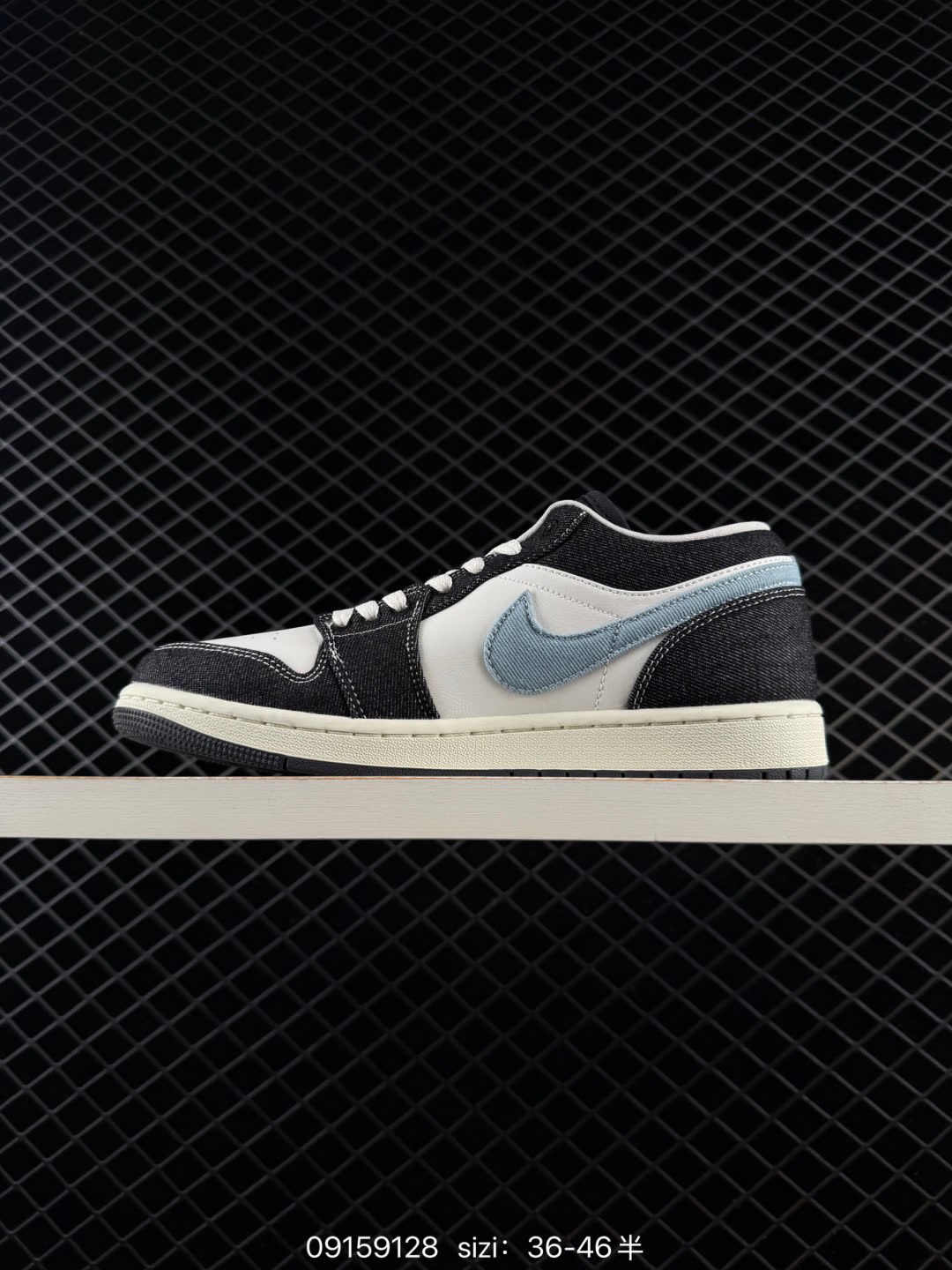 Air Jordan 1 Low-553558-481